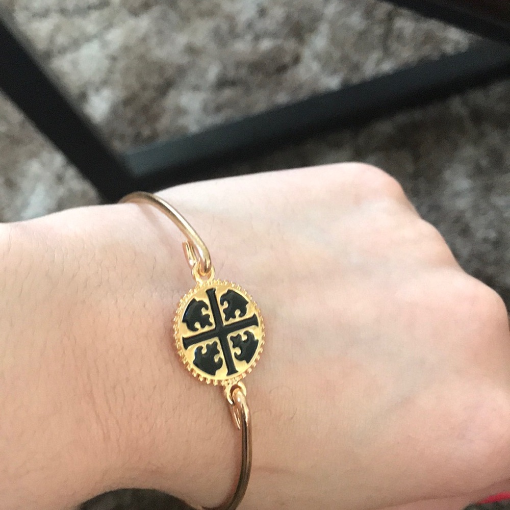 💜3 Bracelets 💜 - Picture 2 of 5